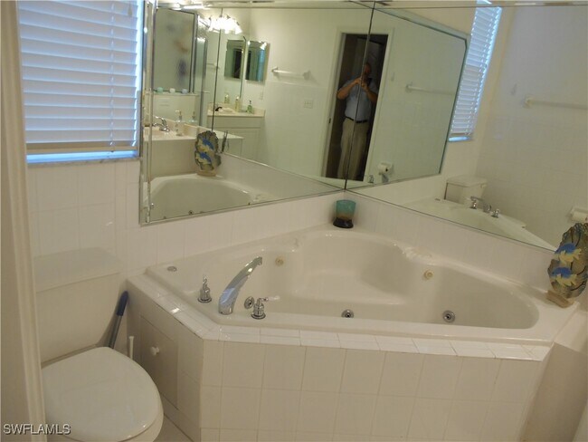 Photo - 230 W Naomi Dr Unit 4702