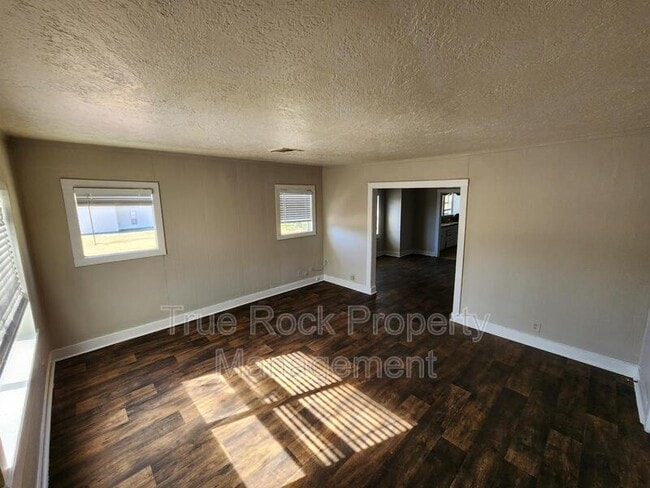 Photo - 916 Arlington St