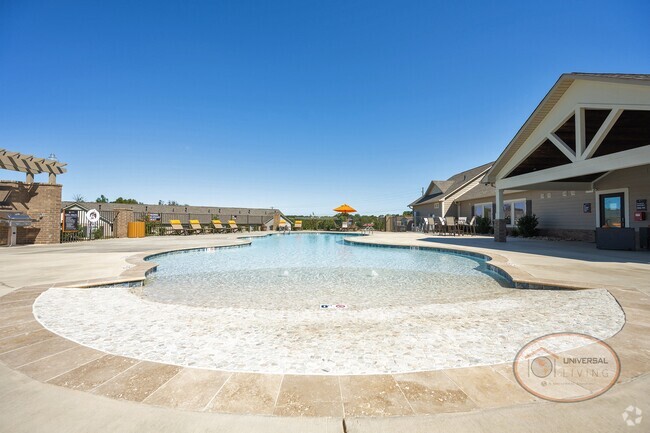 Pool - Universal at Thompson Creek Rental