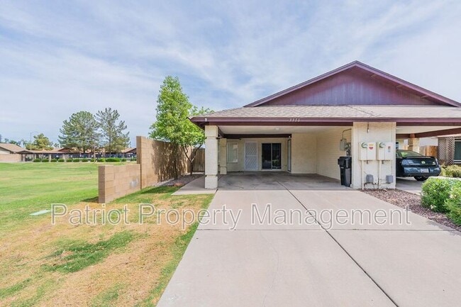 Photo - 3316 E Crescent Ave