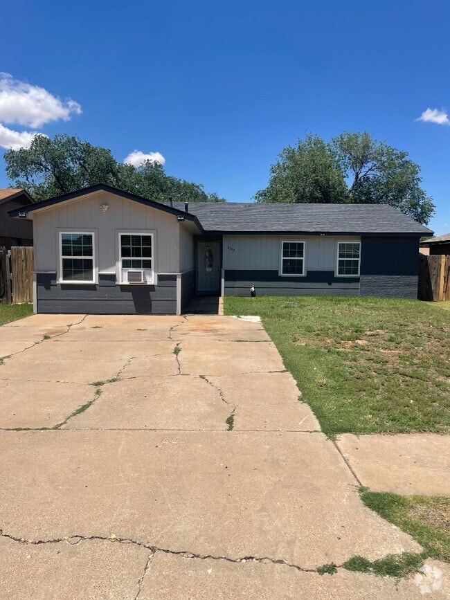 Building Photo - 6332 29th St Rental