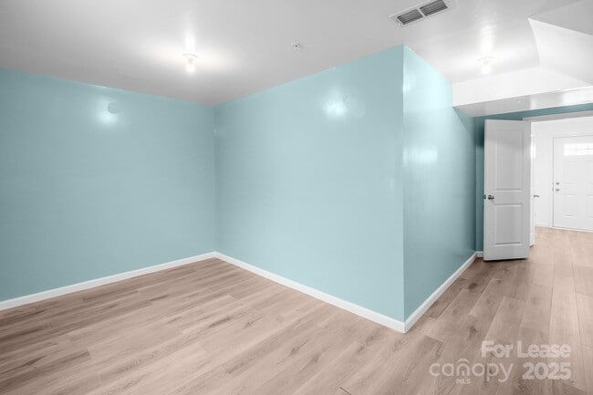 Photo - 2715 Sydney Overlook Ln