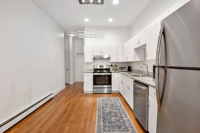 Photo - 249 Roxbury St Unit 1