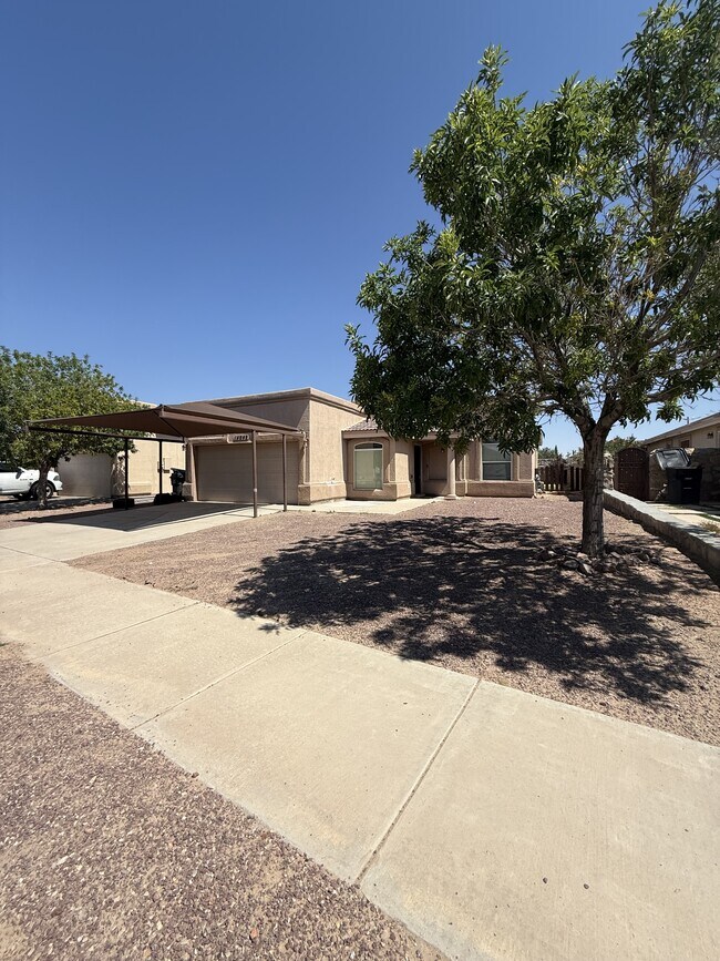 Photo - 14345 Desert Sage Dr