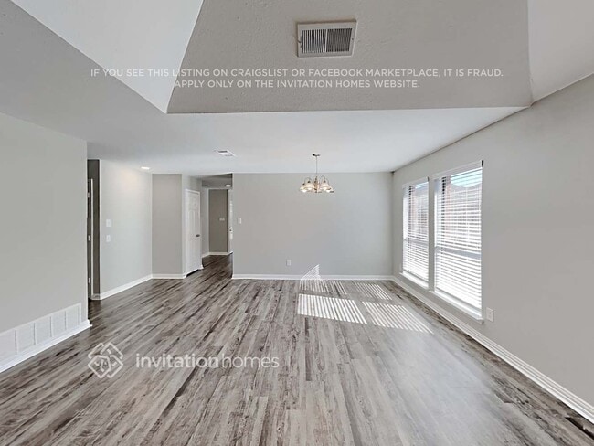 Photo - 7000 Club Creek Dr