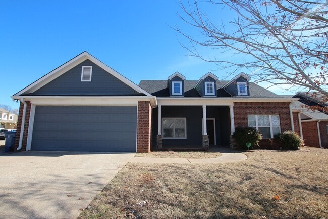 Building Photo - Stunning 4 Bed 3 Bath Home in WHISD!