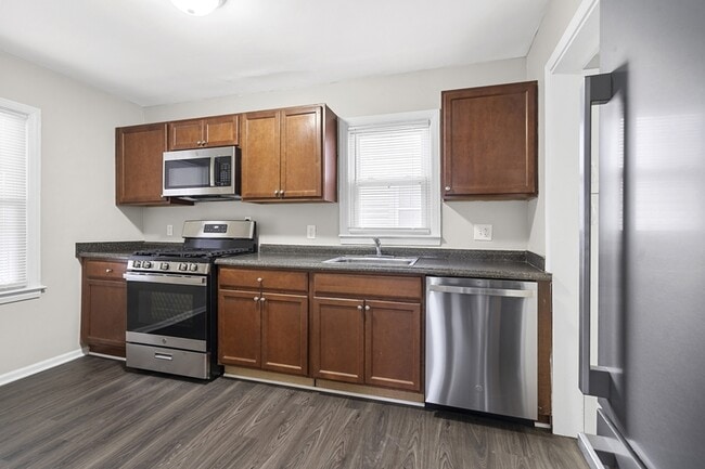 Photo - 1829 Anne Ave