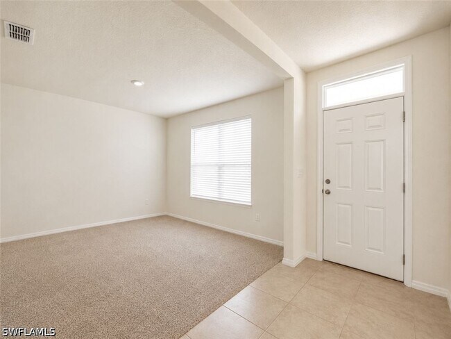 Photo - 2736 Dumont Ln