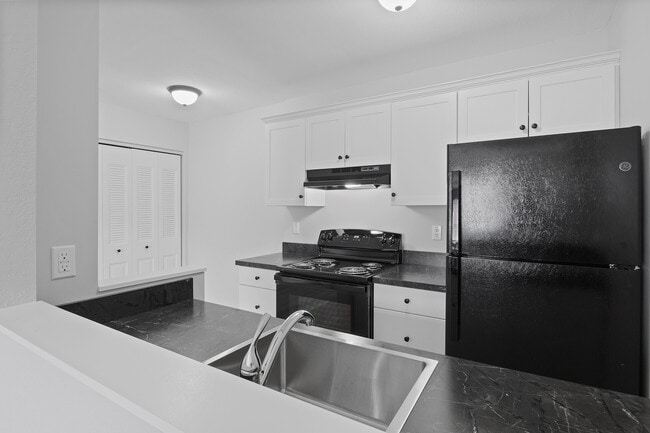 Rivertown Apartments