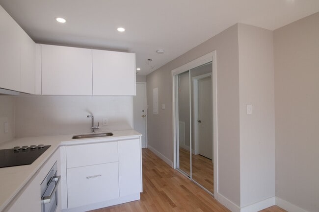 Photo - 3460 Rue Durocher Unité 307