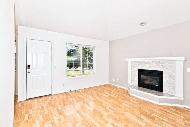 Photo - Freshly Updated 4BR Home with Fully Fenced Yard in Monroe- Available NOW for RENT!
