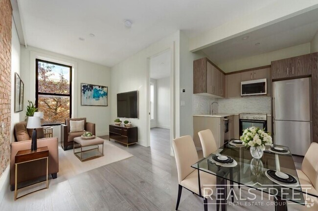 Building Photo - Stunning New Bright 1 Bed w Full Amenities Unit 3A Rental