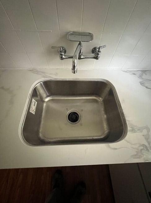 Photo - Riverside Apartments