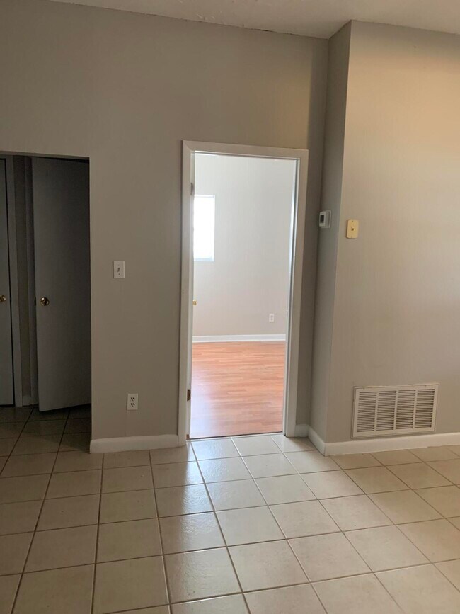 Photo - 1701 26th St