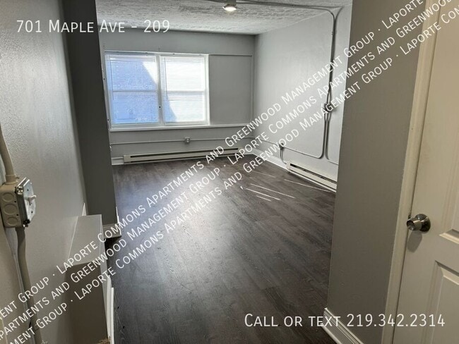 Photo - Maple Commons