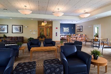 Building Photo - 12 Highpoint Cir Unit 8-606