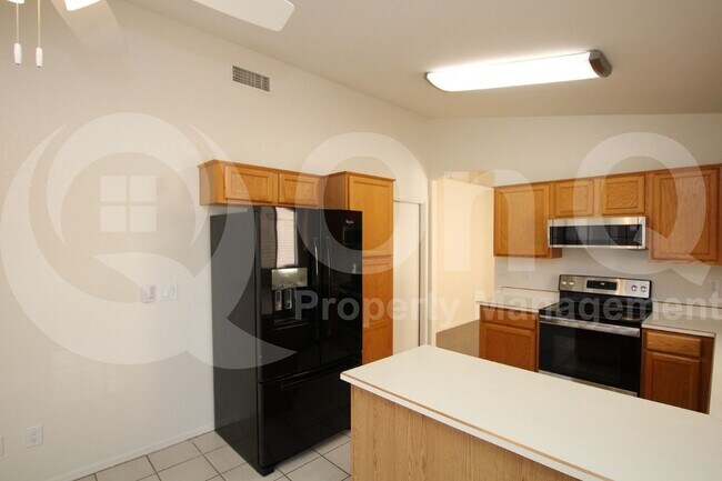 Photo - 4520 E Wildwood Dr