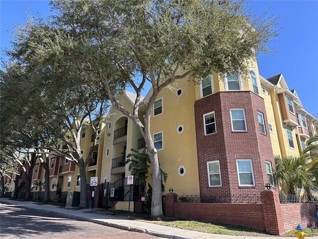 Photo - 1810 E Palm Ave Condo Unit 1113