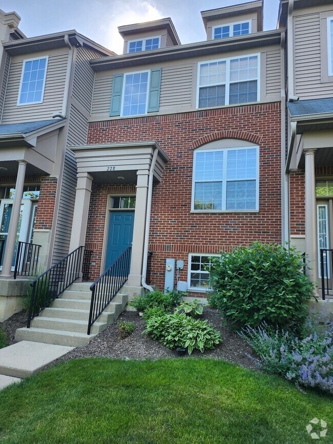 Building Photo - 228 Station Park Cir Rental