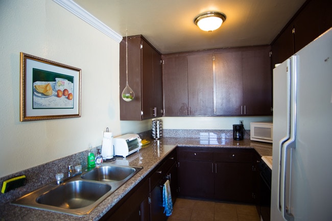 Photo - College View Apartments