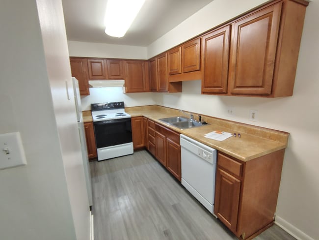 Photo - 600 Reusens Rd Unit L130