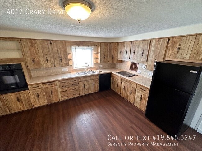 Photo - 4017 Crary Dr