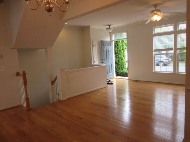 Photo - 2386 Abington Dr