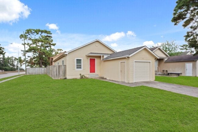 Photo - 11703 Greenglen Dr