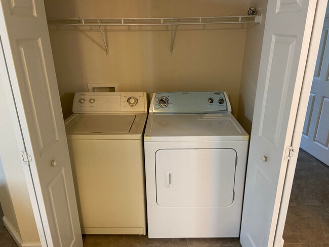 Photo - 18117 Bridle Bit Ln Unidad NA