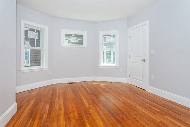 Photo - 37 Sudan St Unit 1