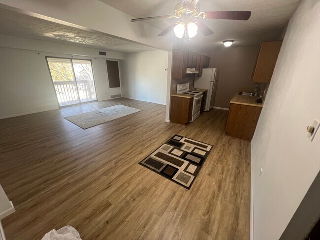 Photo - 1544 Cedarwood Dr Unit 357