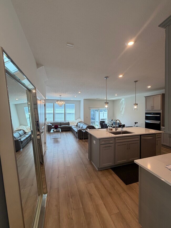 Photo - 3357 Abberley Dr