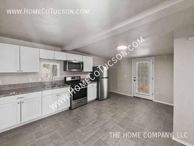 Photo - 1051 S 4th Ave