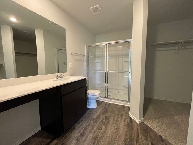 Photo - New Neighborhood Home - Edmond Schools