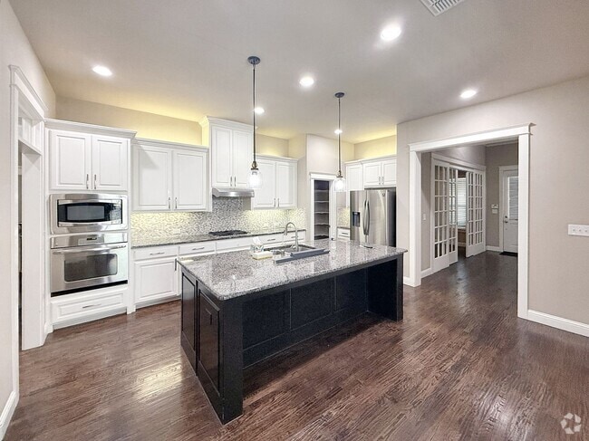 Building Photo - Country Charm with a Private Theater – Mod... Rental