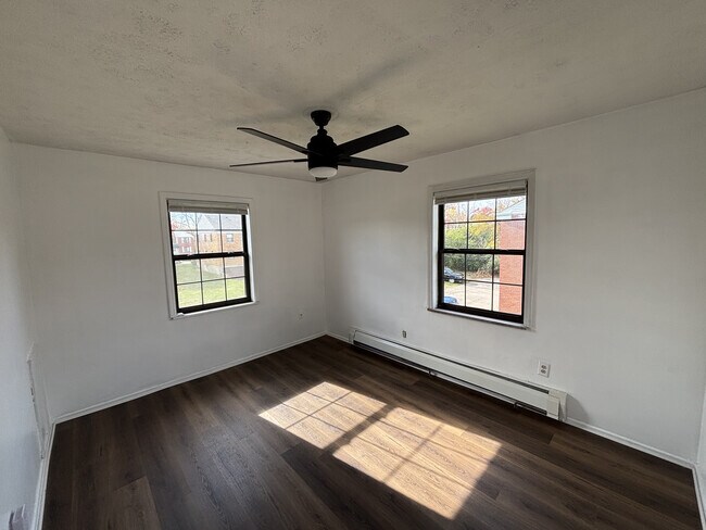 Photo - 526 Wiltshire Blvd Unit A