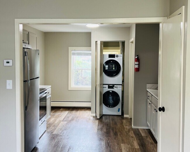 Photo - 169-171 Bank Street Ext. Unit 171