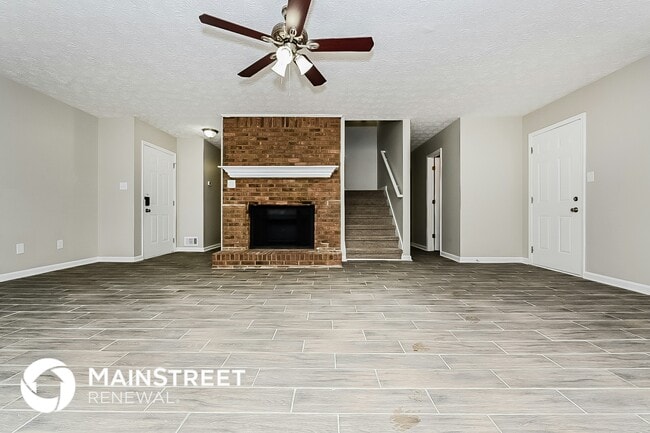 Photo - 295 Stoneridge Way