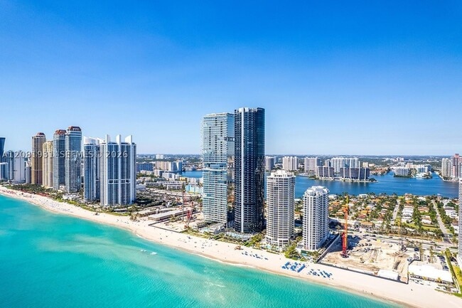Building Photo - 18501 Collins Ave Unit 5001