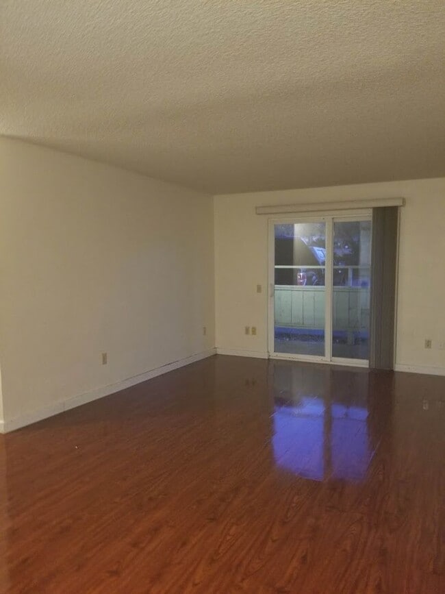 2215 S Chase St Unit 27