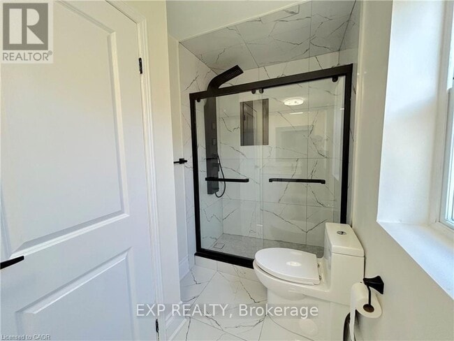 Photo - 526 Fifty Rd Unit Upper