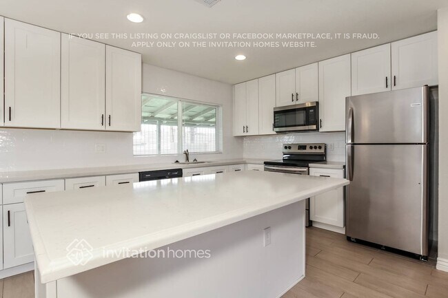 Photo - 11012 N 47th Ave