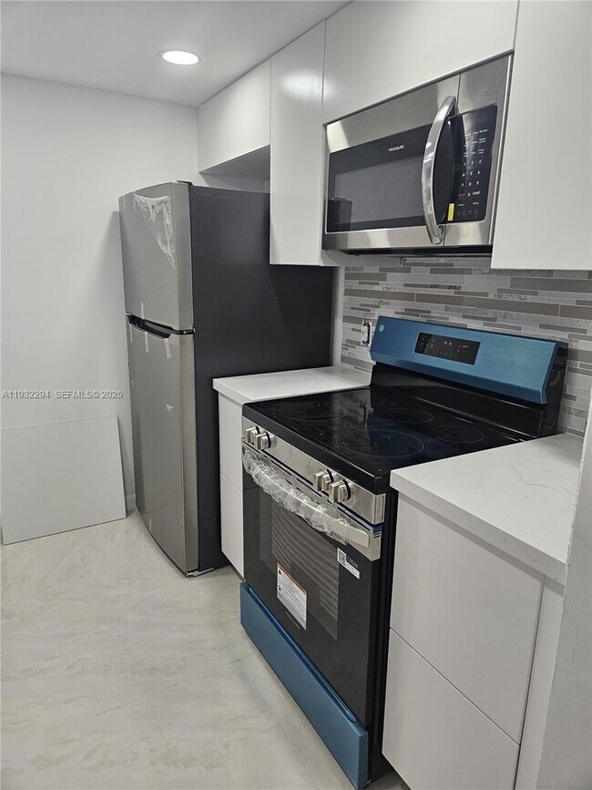 Photo - 8180 Geneva Ct Unit 518