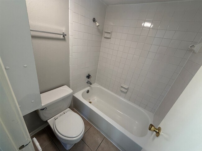Photo - 7200 W T C Jester Blvd