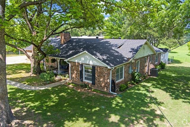 Building Photo - 6013 Bettinger Rental