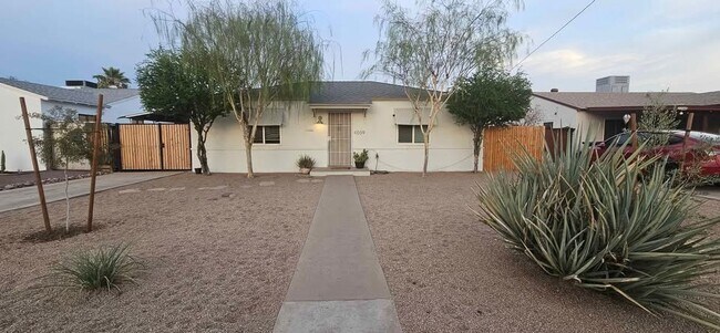 Photo - 4009 N 13th Ave