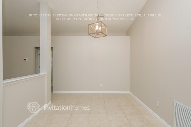 Photo - 7616 Hampshire Garden Pl