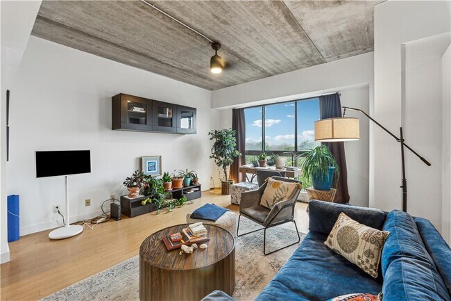 Photo - 563 Memorial Dr SE Condo Unit 511
