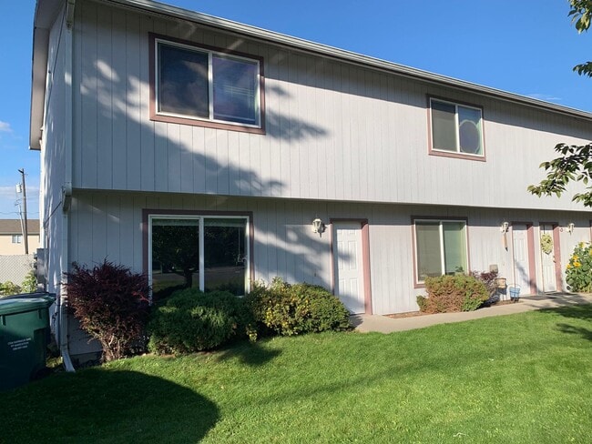 Building Photo - 1813 E 3rd Ave Unit 1813 E 3rd #3