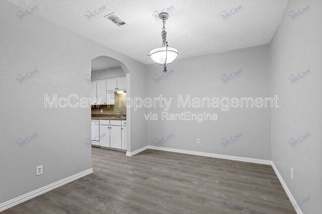 Photo - 4300 Segura Ct N